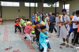 sikh-children-tug-of-war-camp-chardikala-butala-punjab-1