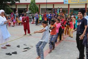 sikh-children-tug-of-war-camp-chardikala-butala-punjab-2