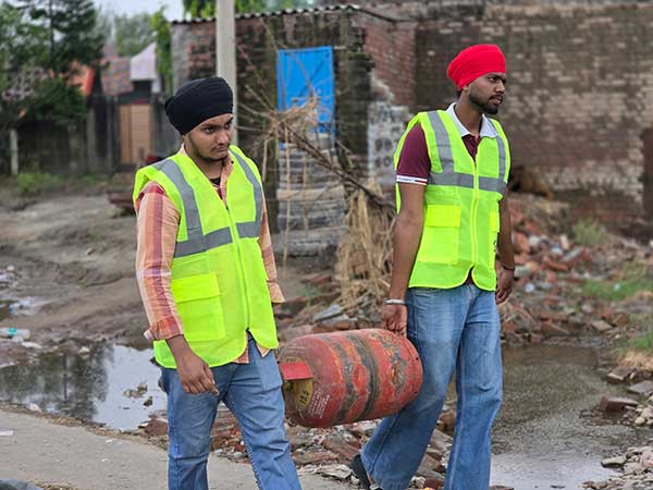 2025_Panjab_Floods_seva_aid_distribution_khalsa.jpg