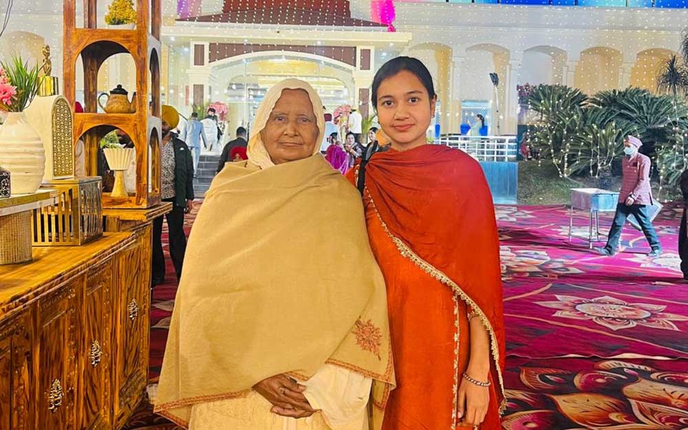 Mehakpreet with her grandmother after becoming financially stable through education and work